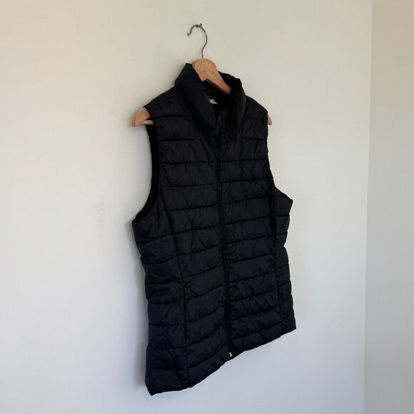 OLD NAVY Ladies Large Black Puffer Full Zip Vest - Picture 3 of 8